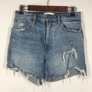 Abercrombie & Fitch High Rise 4'' Shorts Curve Love Distressed Size 6